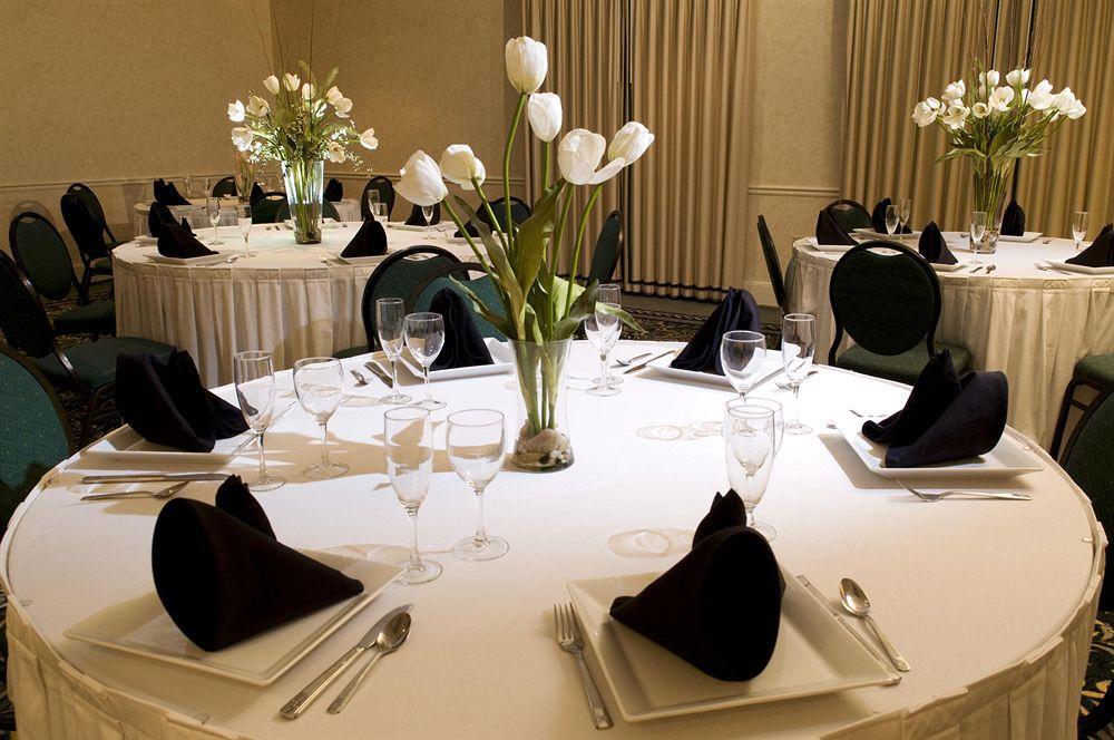 Hilton Garden Inn Portland Airport מראה חיצוני תמונה