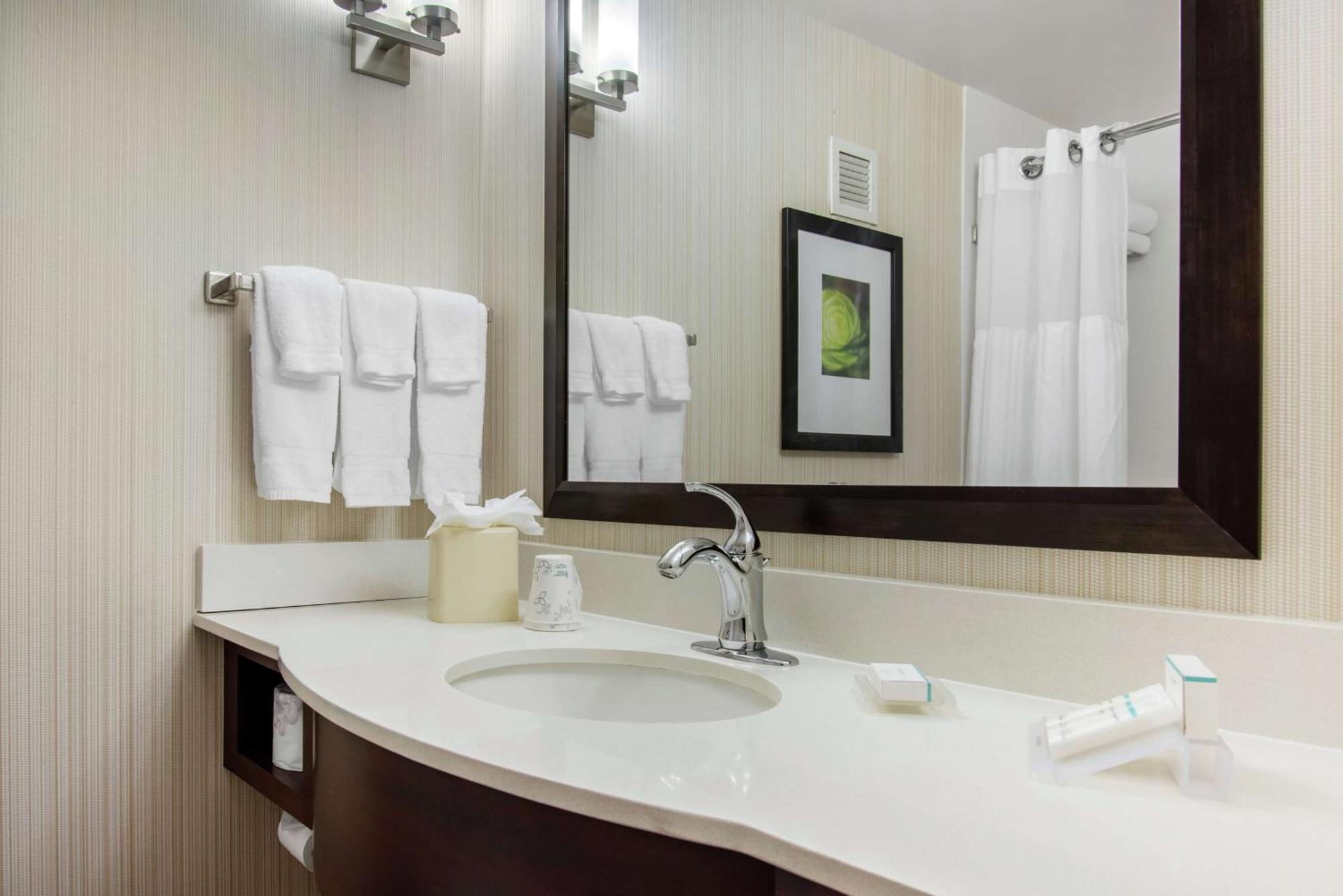Hilton Garden Inn Portland Airport מראה חיצוני תמונה
