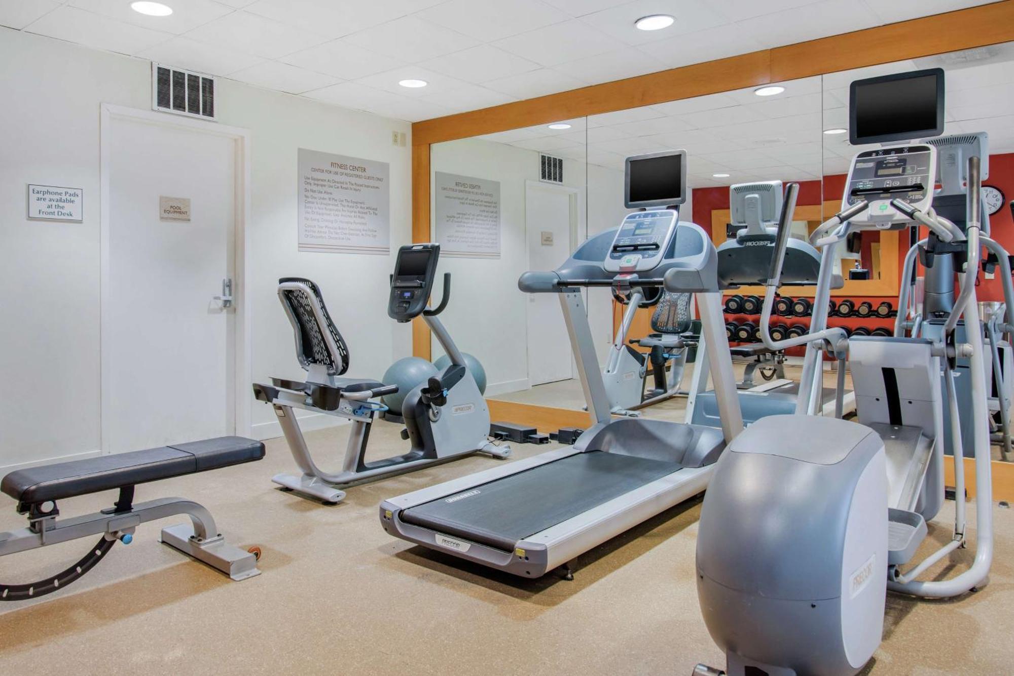 Hilton Garden Inn Portland Airport מראה חיצוני תמונה